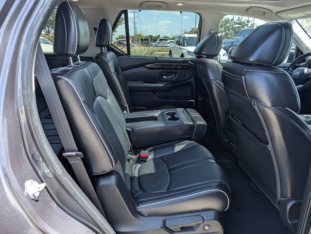 Used 2023 Honda Pilot Elite image 32