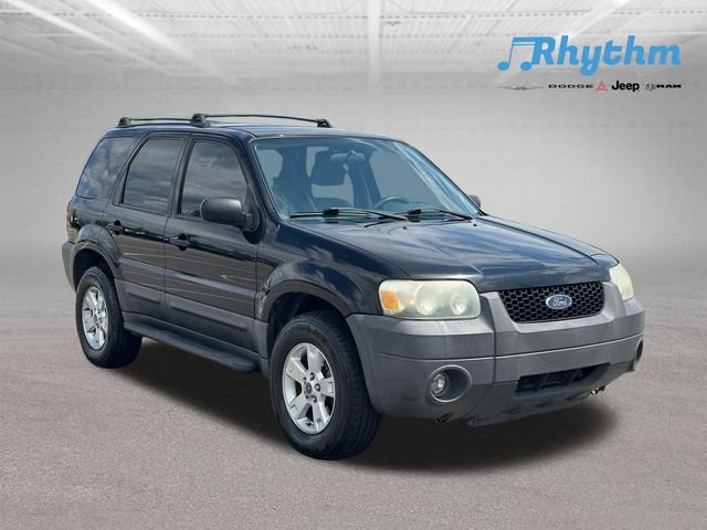 Used 2005 Ford Escape XLT AWD/4WD image 1