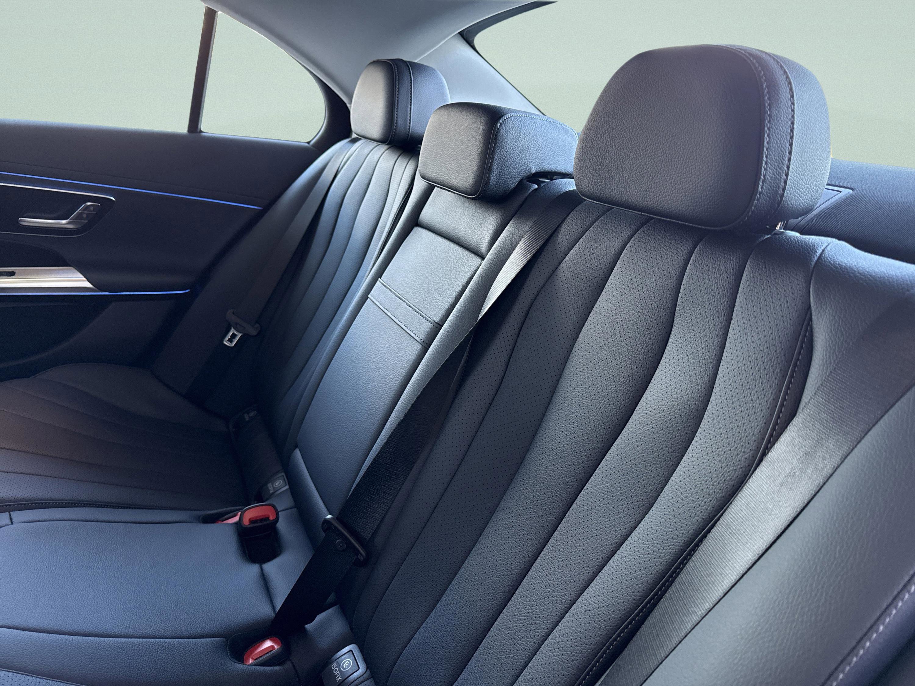 Certified 2026 Mercedes-Benz E 450 4MATIC Sedan image 37