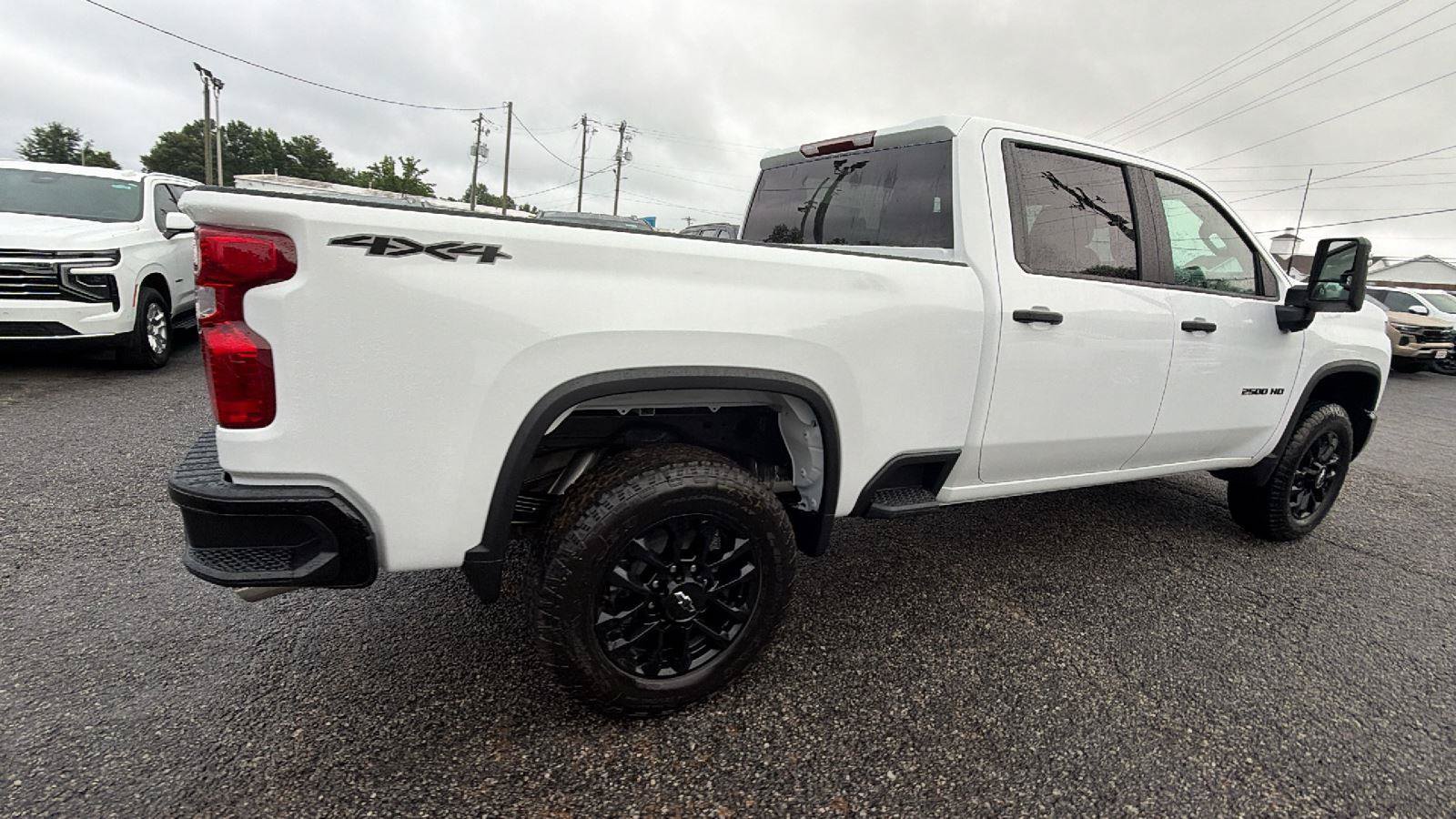 New 2026 Chevrolet Silverado 2500 Custom w/ Custom Value Package AWD/4WD image 7