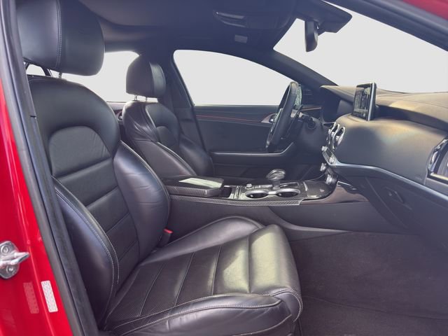 Used 2018 Kia Stinger GT2 image 17