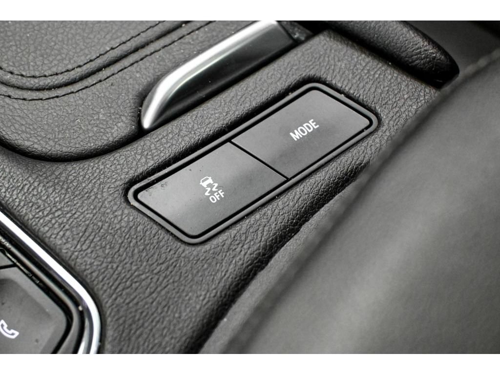 Certified 2024 Cadillac XT6 Premium Luxury AWD/4WD image 47