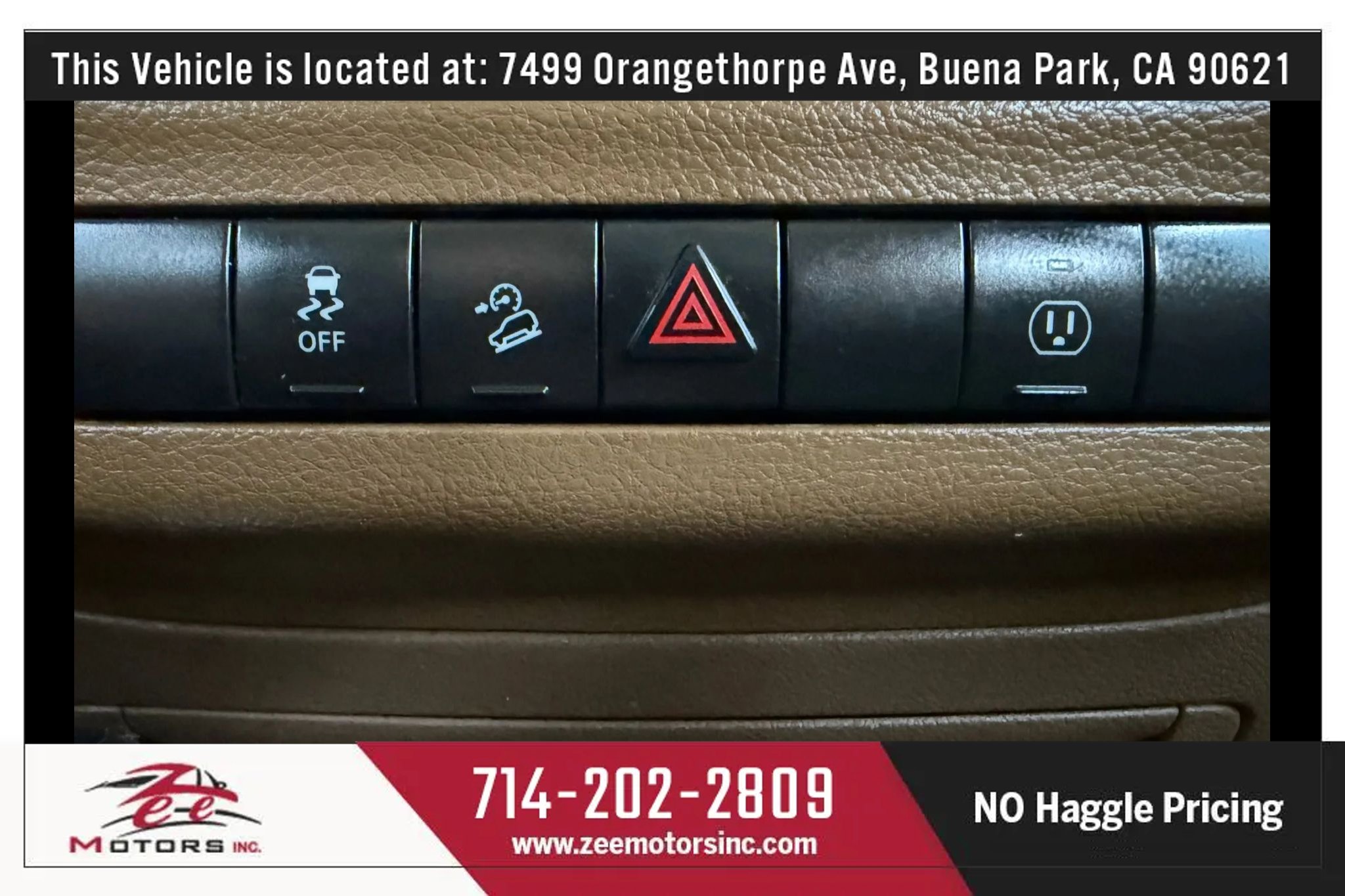 Used 2013 Jeep Wrangler Unlimited Sahara w/ Connectivity Group image 52