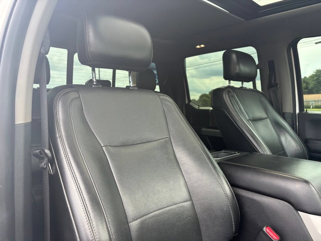 Used 2017 Ford F250 Lariat w/ Lariat Ultimate Package AWD/4WD image 15