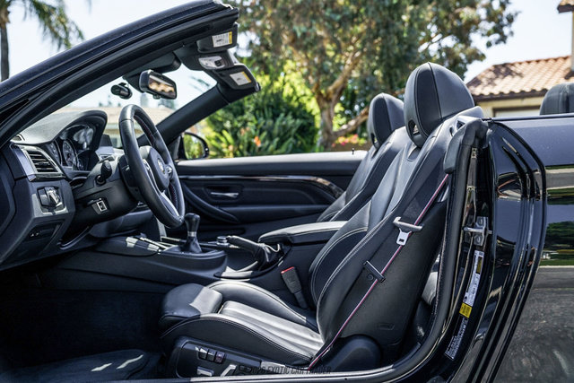 Used 2020 BMW M4 Convertible w/ Competition Package RWD image 44
