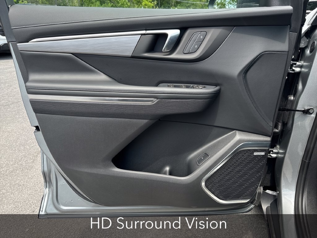 New 2026 Buick Enclave Preferred w/ LPO, Floor Liner Package AWD/4WD image 11
