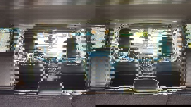 Used 2019 Jeep Grand Cherokee Altitude image 27