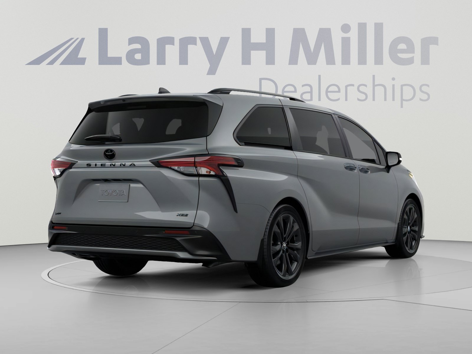 New 2026 Toyota Sienna XSE FWD image 9