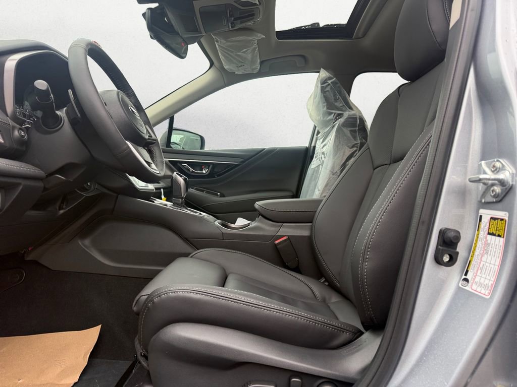 New 2025 Subaru Outback Limited image 9