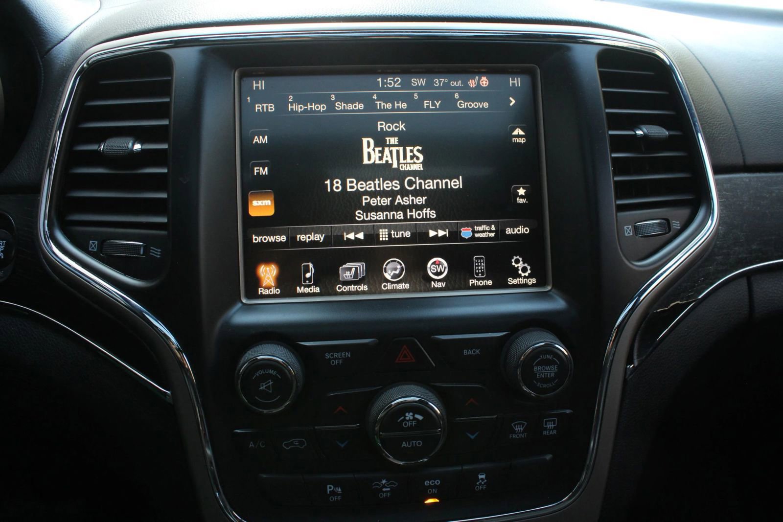 Used 2014 Jeep Grand Cherokee Summit image 29