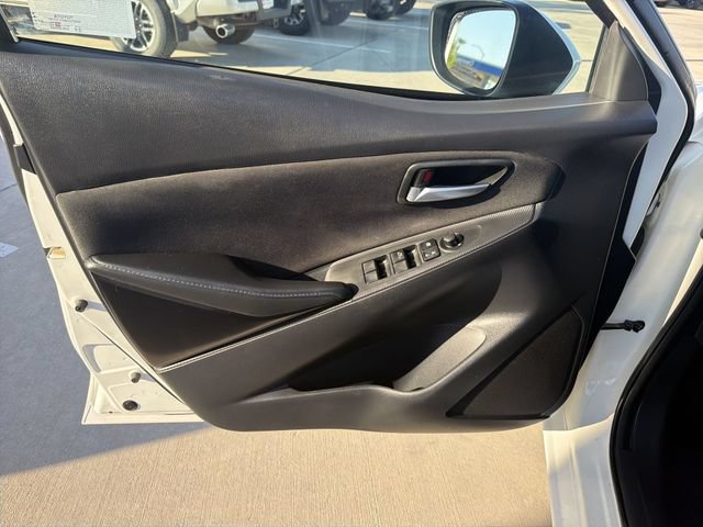 Used 2017 Toyota Yaris iA FWD image 9