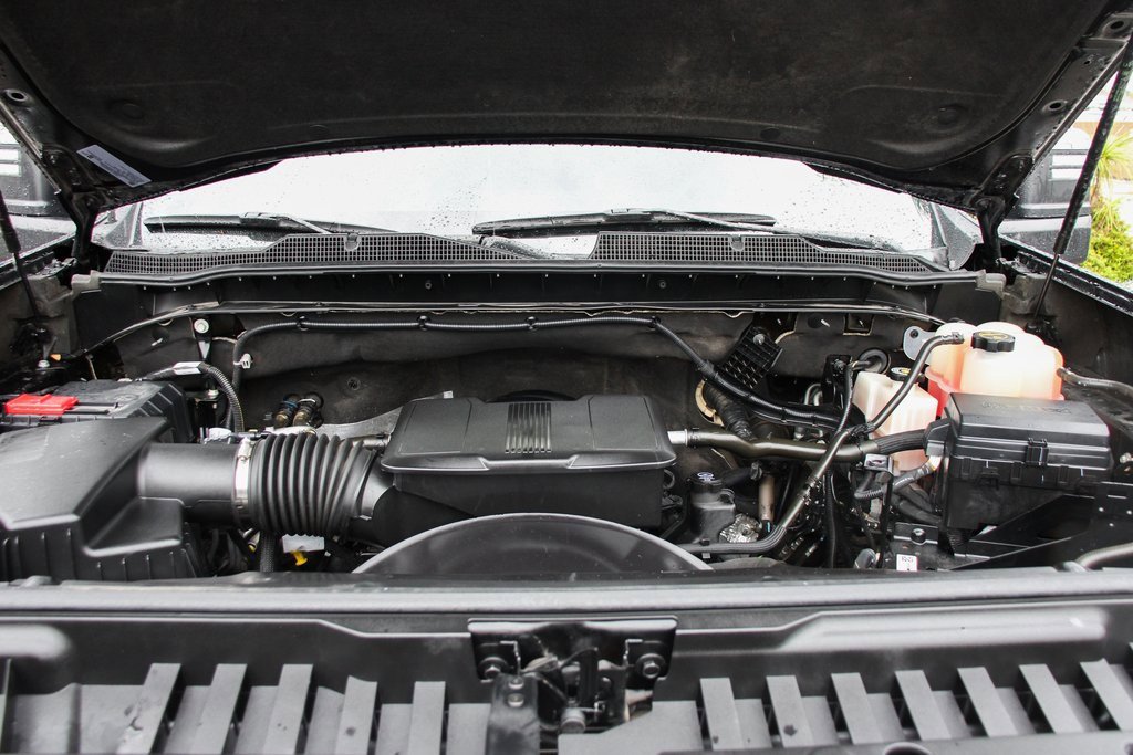 Used 2024 Chevrolet Silverado 2500 LTZ w/ LTZ Convenience Package image 11