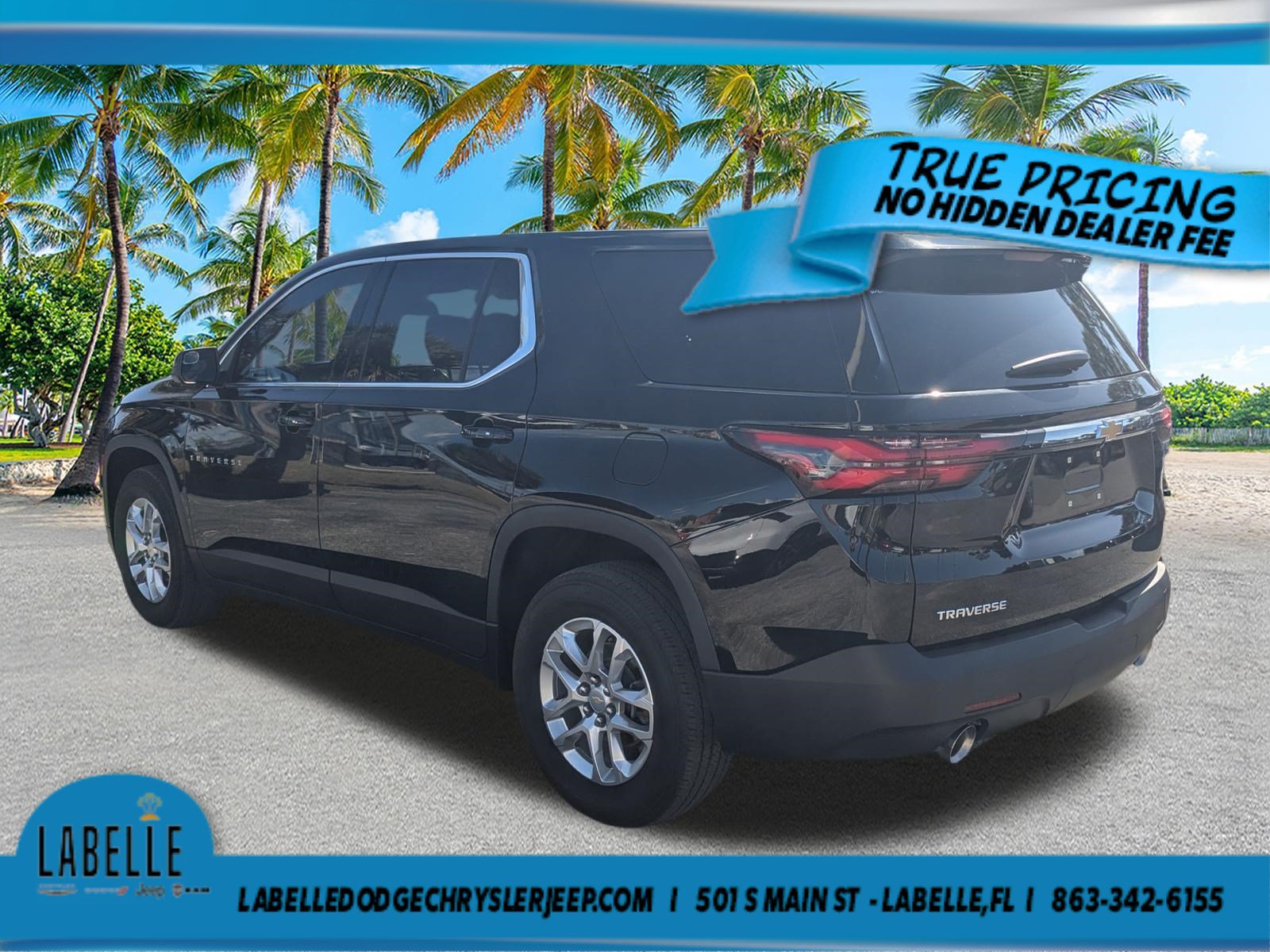 Used 2022 Chevrolet Traverse LS FWD image 7