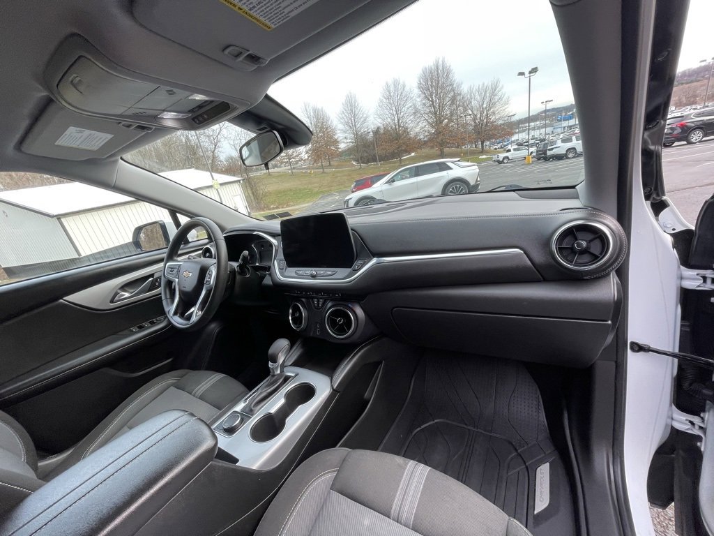 Certified 2023 Chevrolet Blazer LT image 12