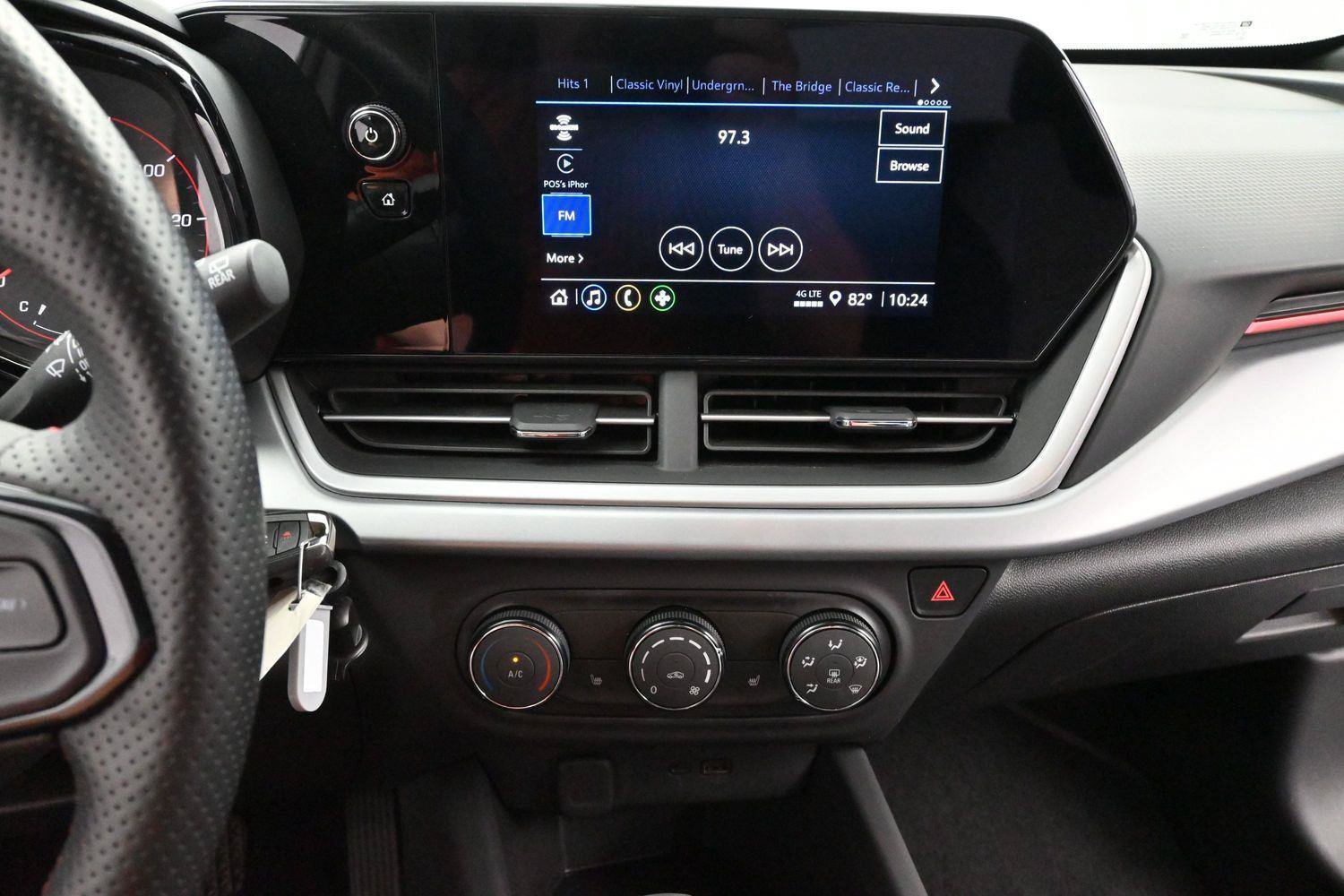 Used 2024 Chevrolet Trax RS w/ Driver Confidence Package FWD image 20