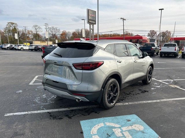 New 2026 Chevrolet Blazer LT w/ Convenience Package image 2