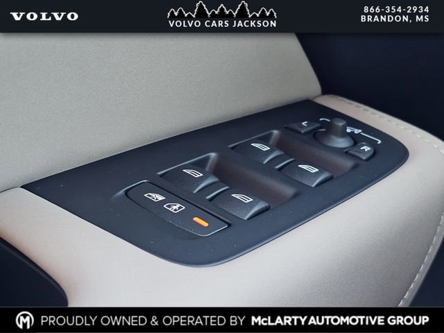 New 2026 Volvo XC60 B5 Plus w/ Protection Package Premier image 16