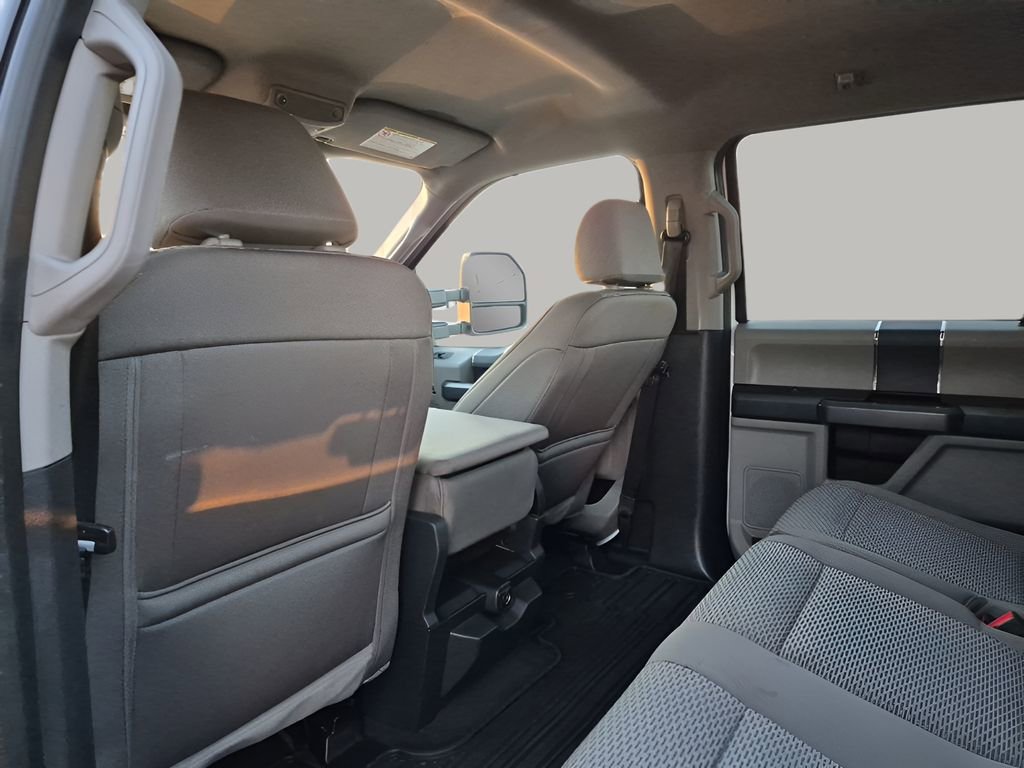 Used 2022 Ford F250 XLT w/ FX4 Off-Road Package image 18