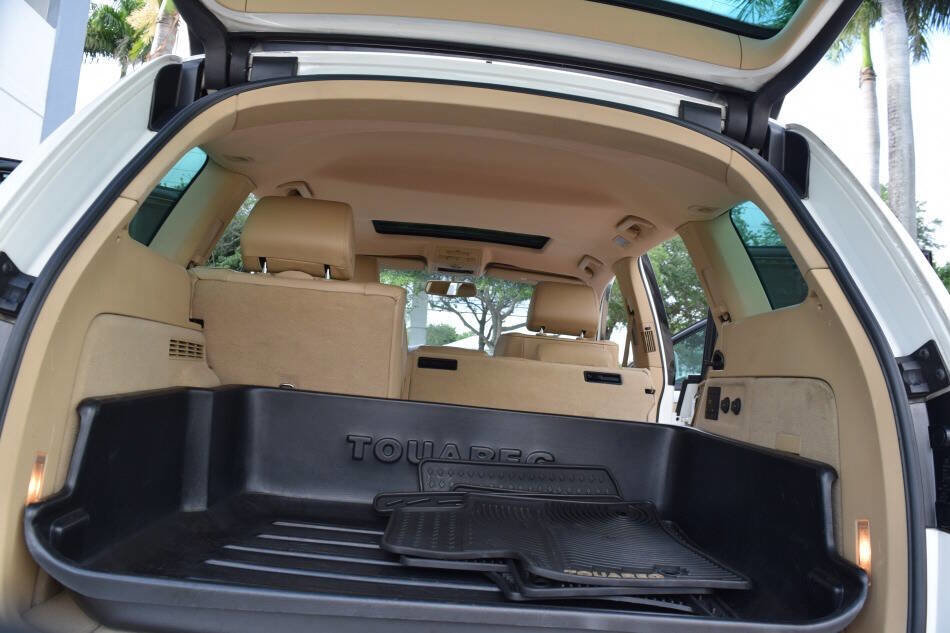 Used 2006 Volkswagen Touareg V10 TDI AWD/4WD image 79