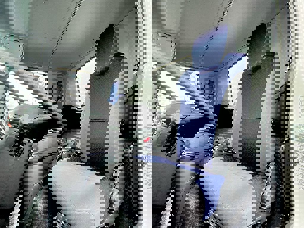 New 2024 Chevrolet Low Cab Forward 6500XD image 34