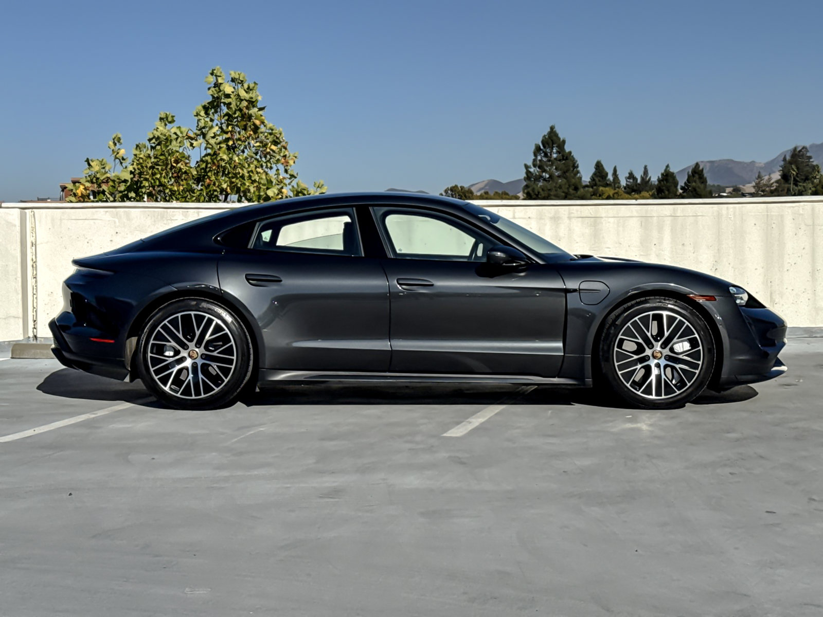 Certified 2020 Porsche Taycan Turbo AWD/4WD image 10