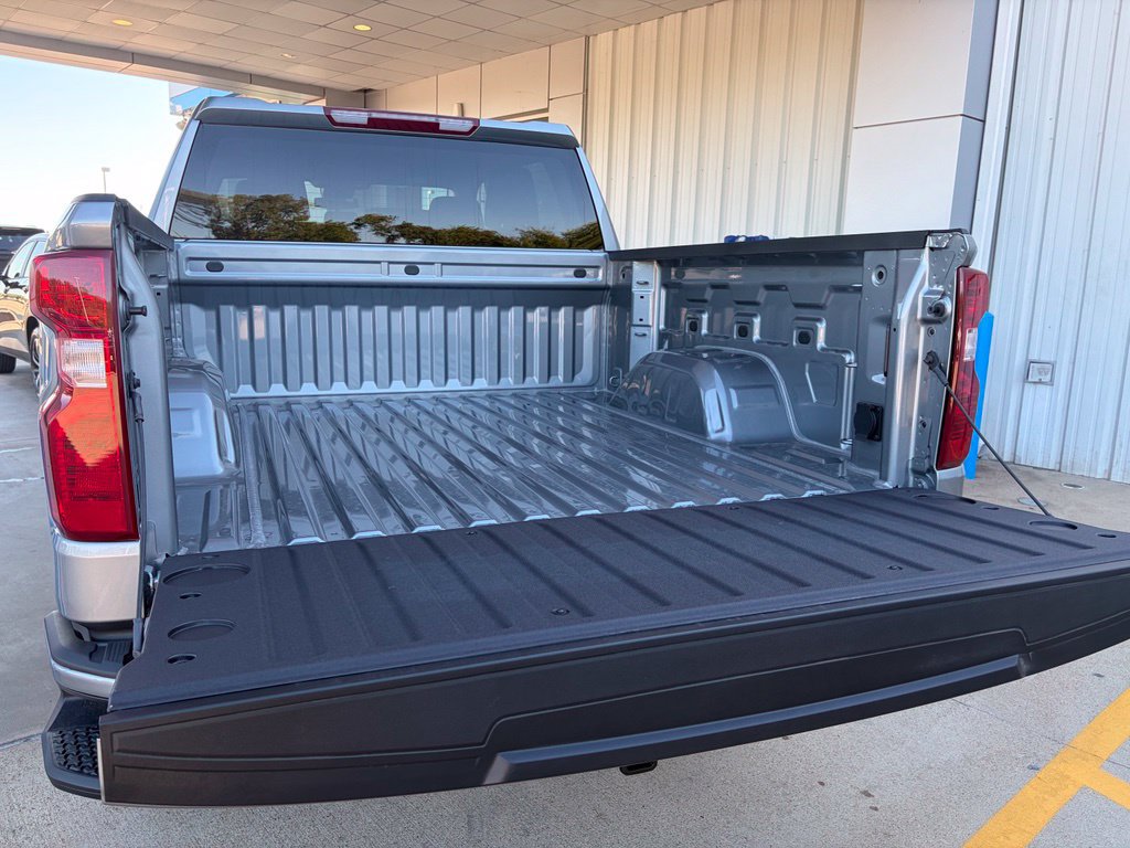 New 2026 Chevrolet Silverado 1500 Custom RWD image 13