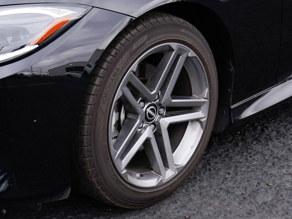 Used 2024 Nissan Z Sport w/ Floor Mat Package RWD image 5