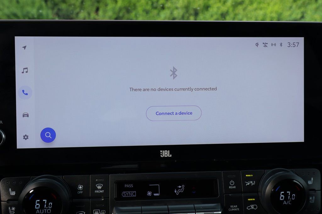 Used 2024 Toyota Grand Highlander Limited image 31