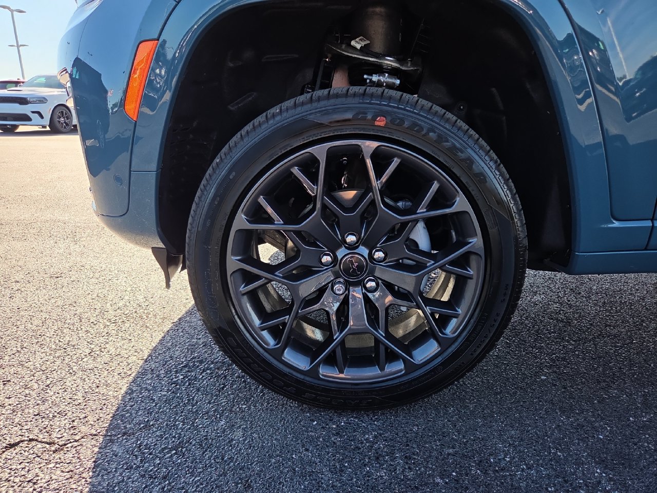 New 2027 Jeep Grand Cherokee Summit AWD/4WD image 35