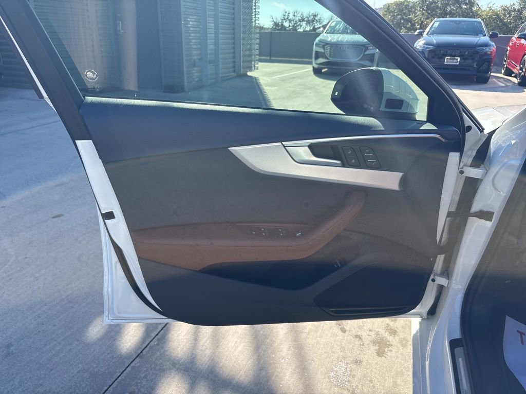 Used 2019 Audi A4 2.0T Premium Plus w/ Premium Plus Package image 10