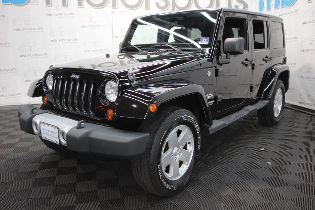 Used 2011 Jeep Wrangler Unlimited Sahara w/ Connectivity Group