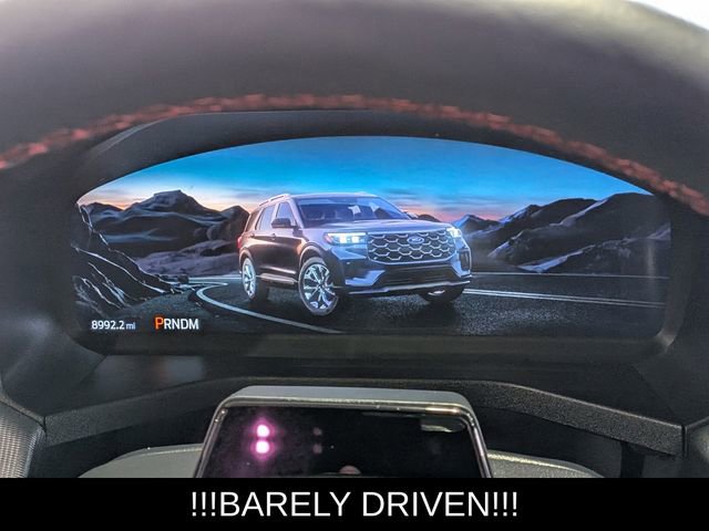 Used 2025 Ford Explorer ST image 36