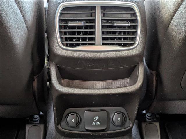 Used 2020 Hyundai Santa Fe Limited FWD image 17