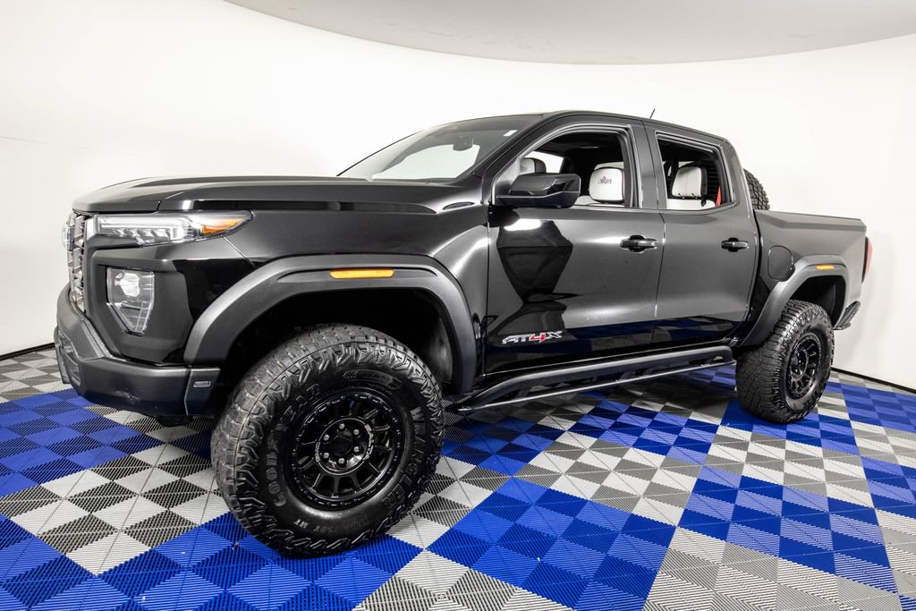 Used 2024 GMC Canyon AT4X w/ AT4X AEV Edition AWD/4WD image 2