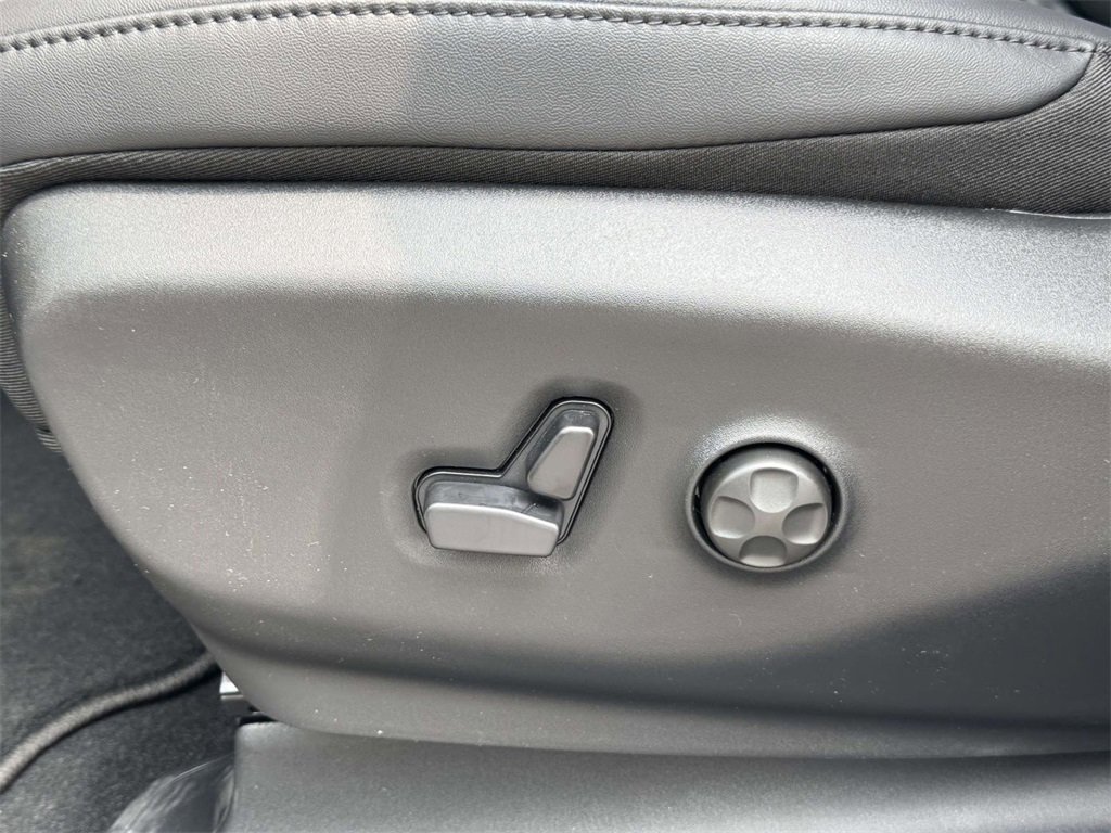 New 2026 Chrysler Pacifica Select image 28