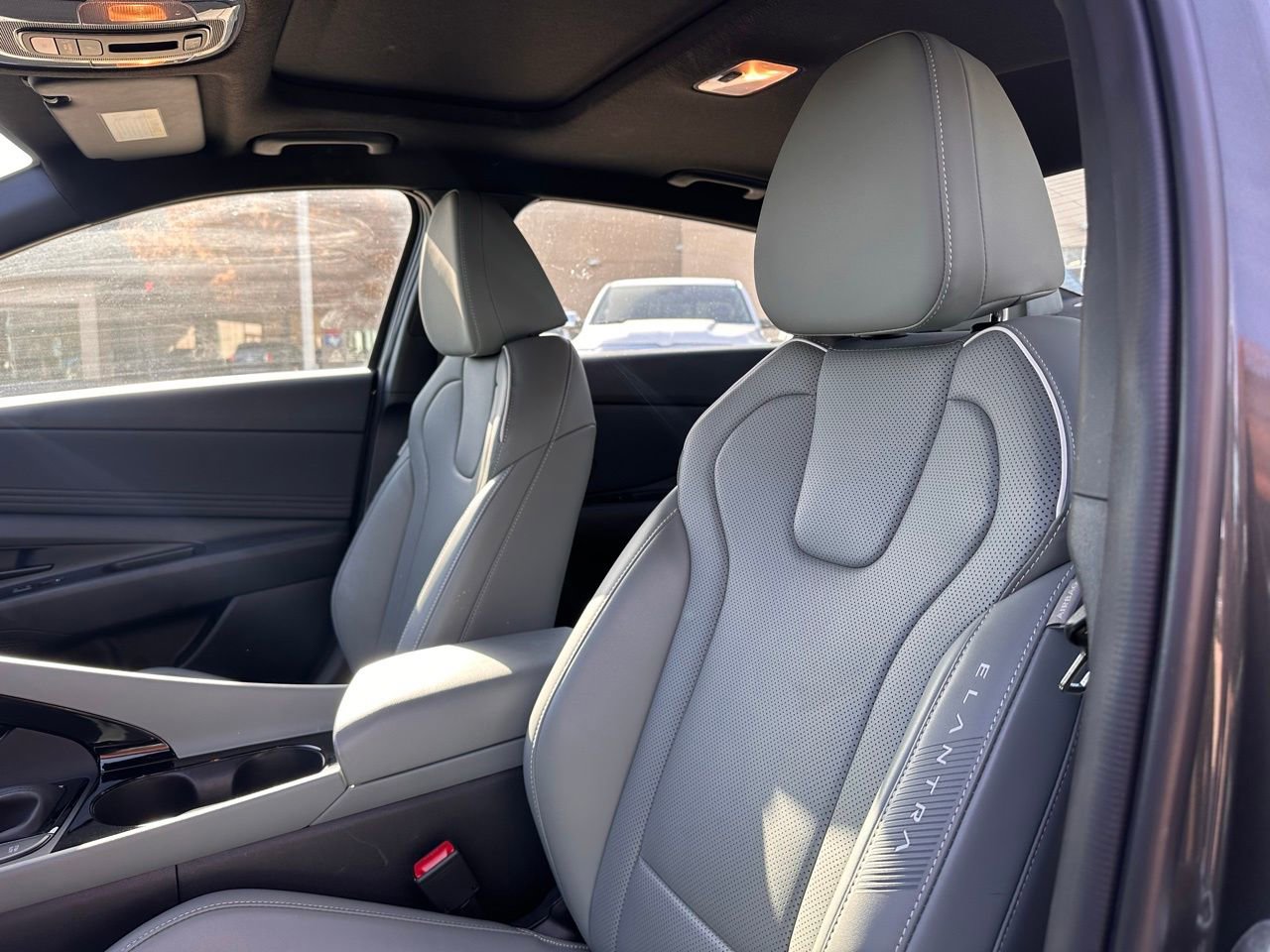 Certified 2024 Hyundai Elantra Limited image 24