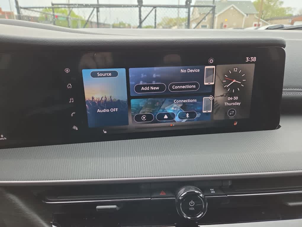 Used 2025 Nissan Murano SV AWD/4WD image 21