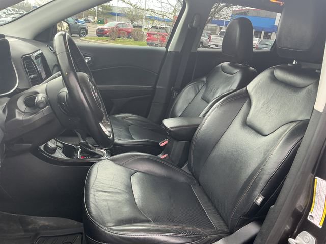 Used 2018 Jeep Compass Limited w/ Navigation Group AWD/4WD image 16