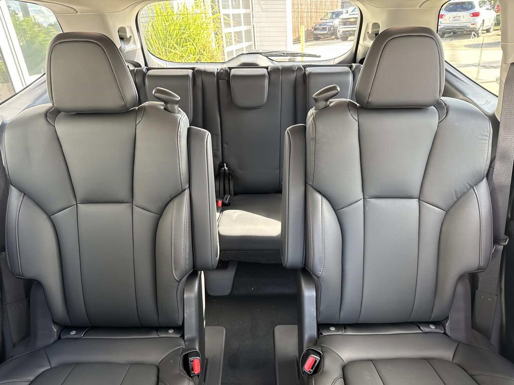 New 2026 Subaru Ascent Limited Bronze image 8