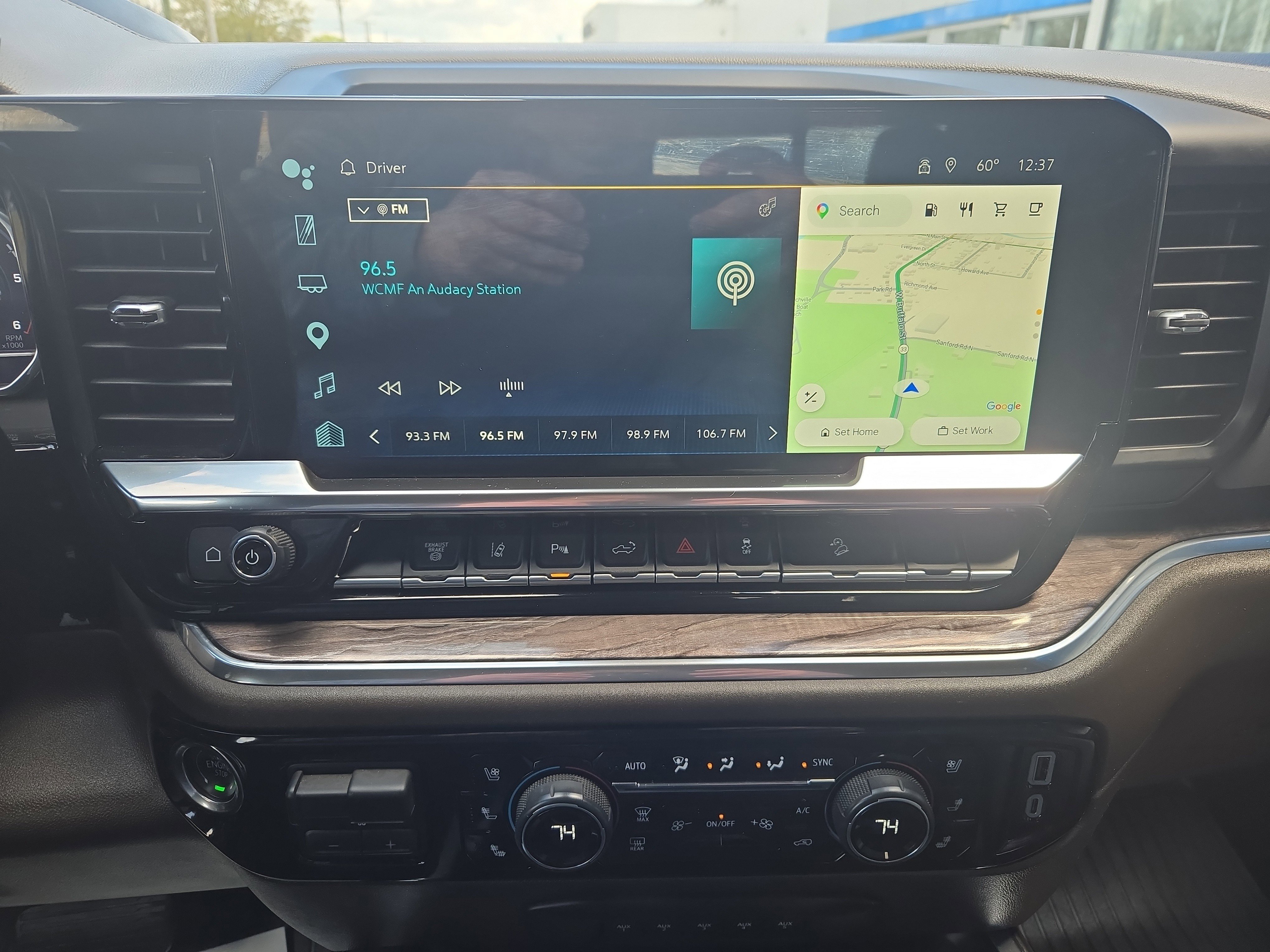 Certified 2025 Chevrolet Silverado 2500 LTZ w/ LTZ Premium Package AWD/4WD image 7