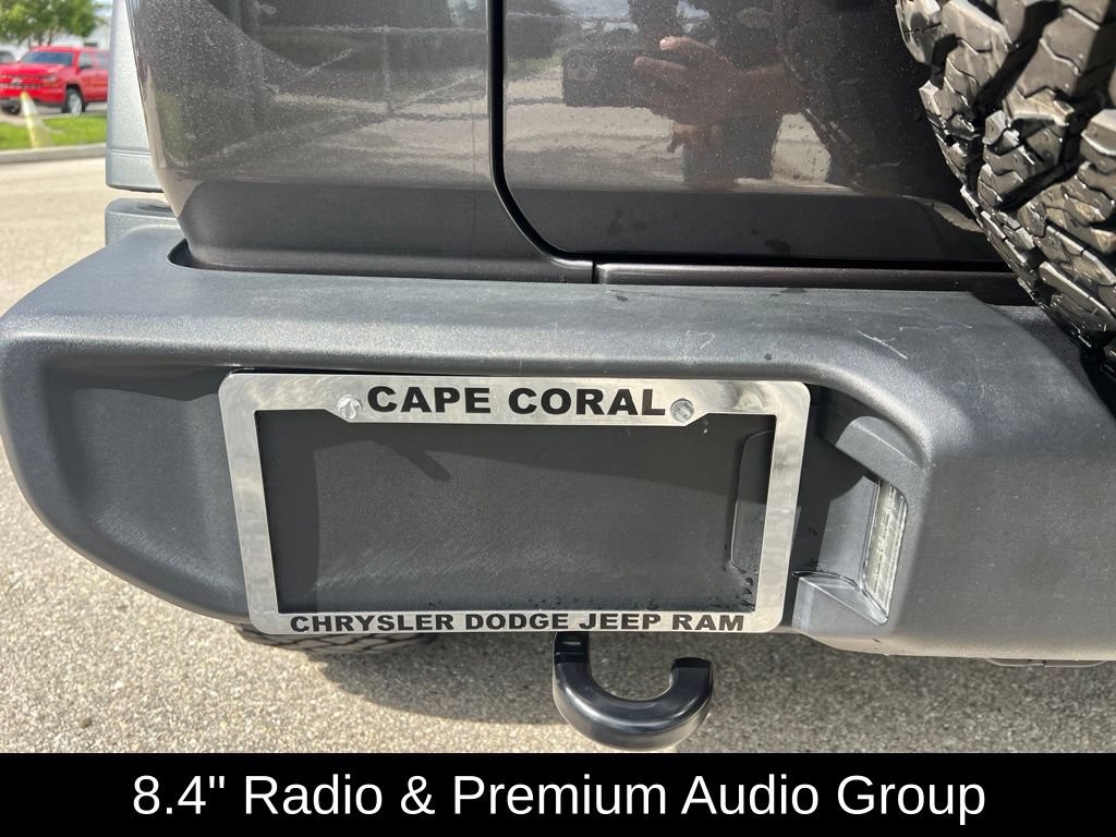 Used 2021 Jeep Wrangler Sport AWD/4WD image 10