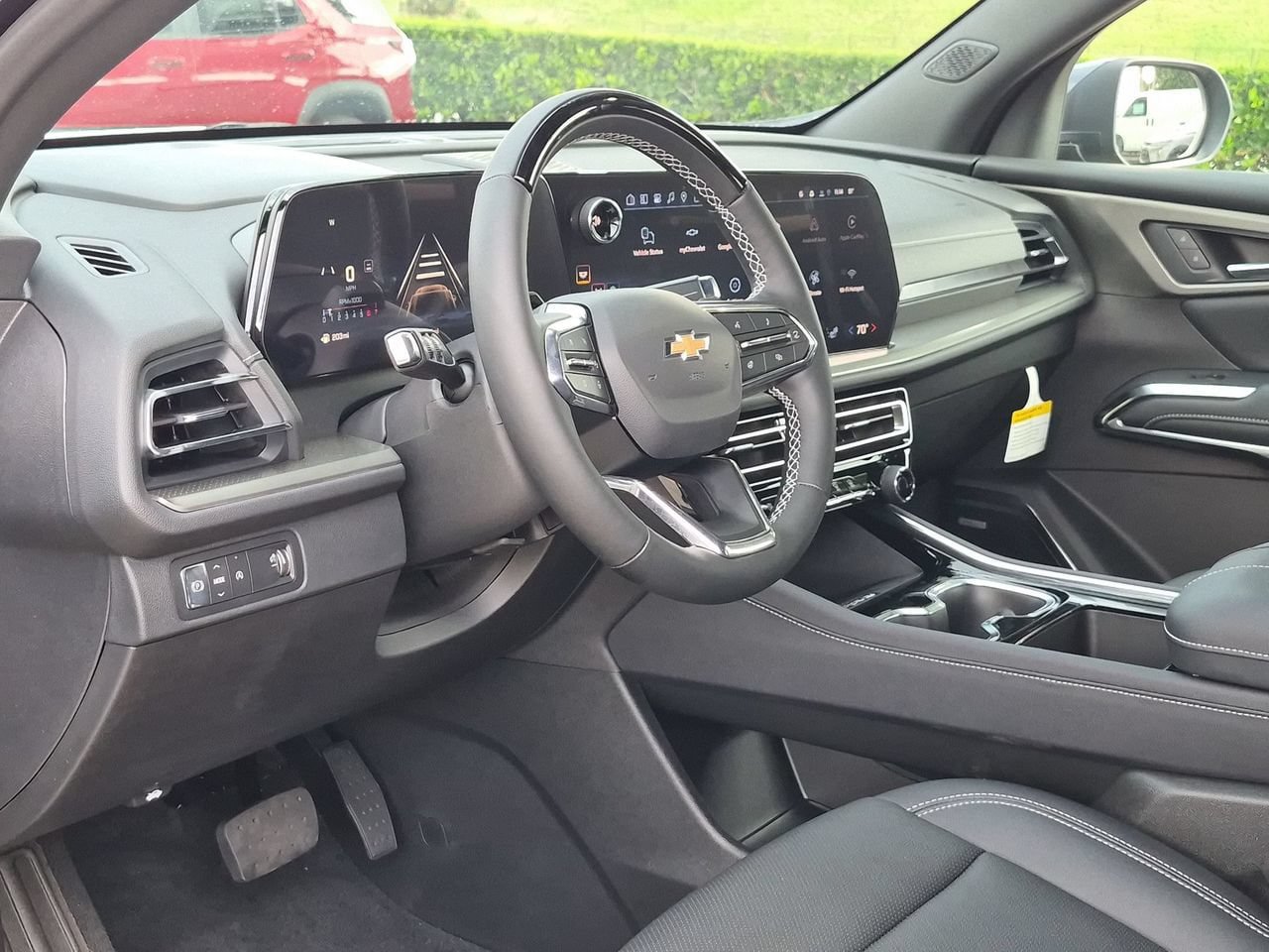 New 2026 Chevrolet Traverse LT w/ Enhanced Driving Package FWD image 9