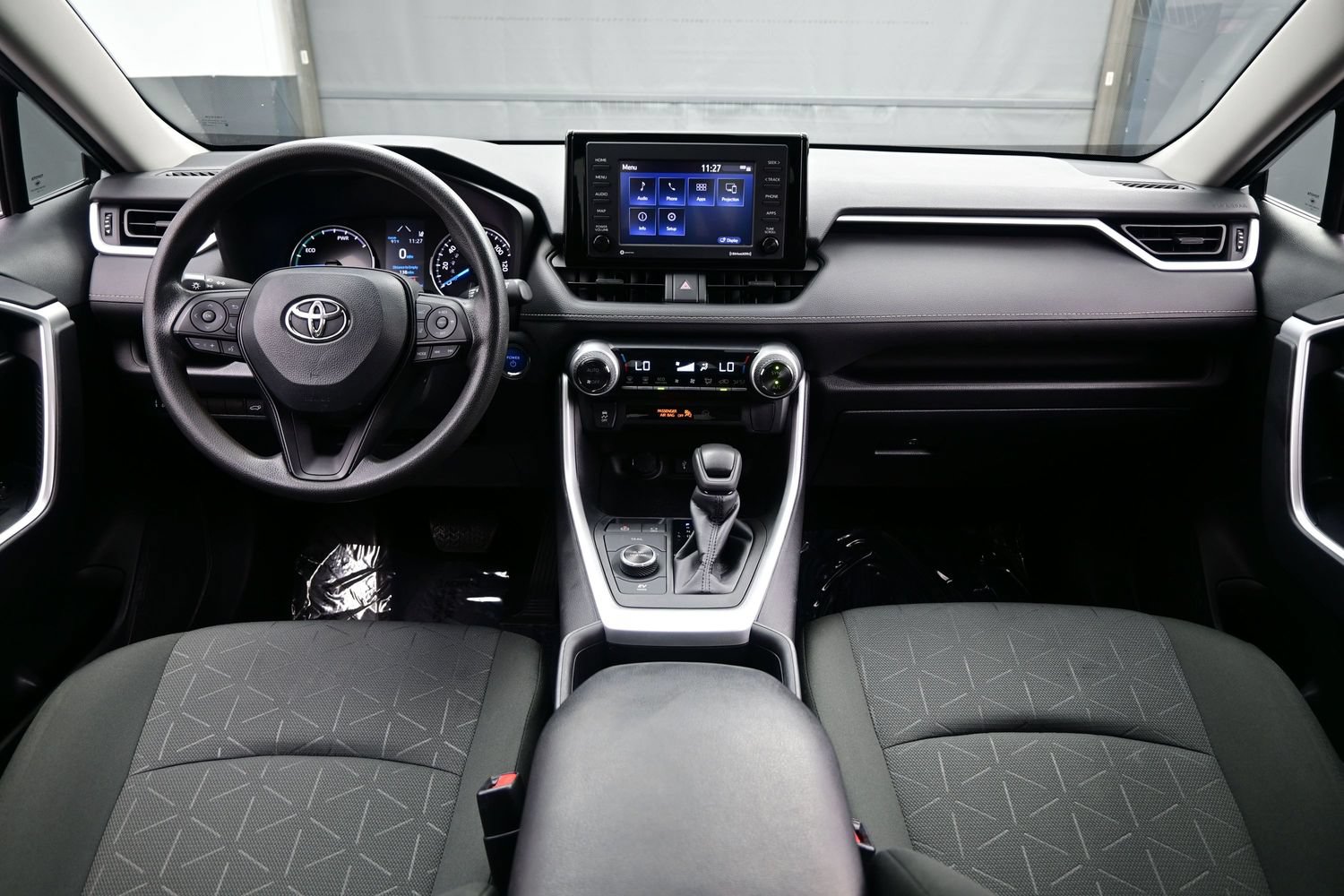 Used 2022 Toyota RAV4 XLE w/ Convenience Package AWD/4WD image 17