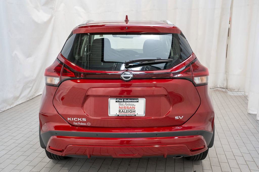 Certified 2024 Nissan Kicks SV image 4