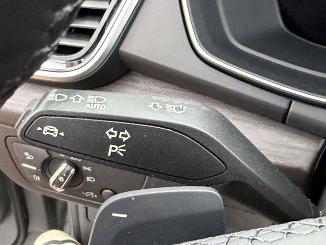 Used 2023 Audi Q5 2.0T Premium Plus AWD/4WD image 23