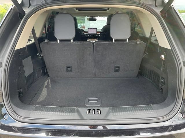 Used 2023 Lincoln Aviator Reserve w/ Jet Package AWD/4WD image 31