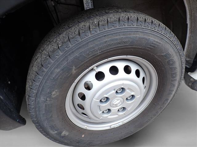 Used 2025 RAM ProMaster 2500 w/ U-Haul Equipment Group FWD image 7