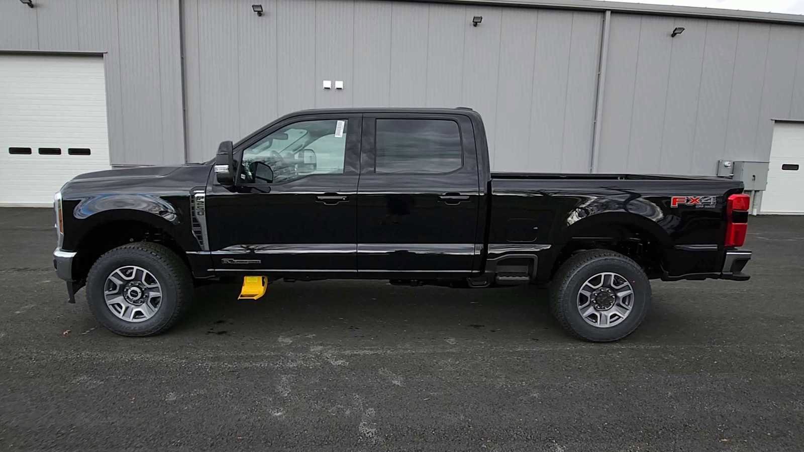 New 2026 Ford F250 Lariat image 5