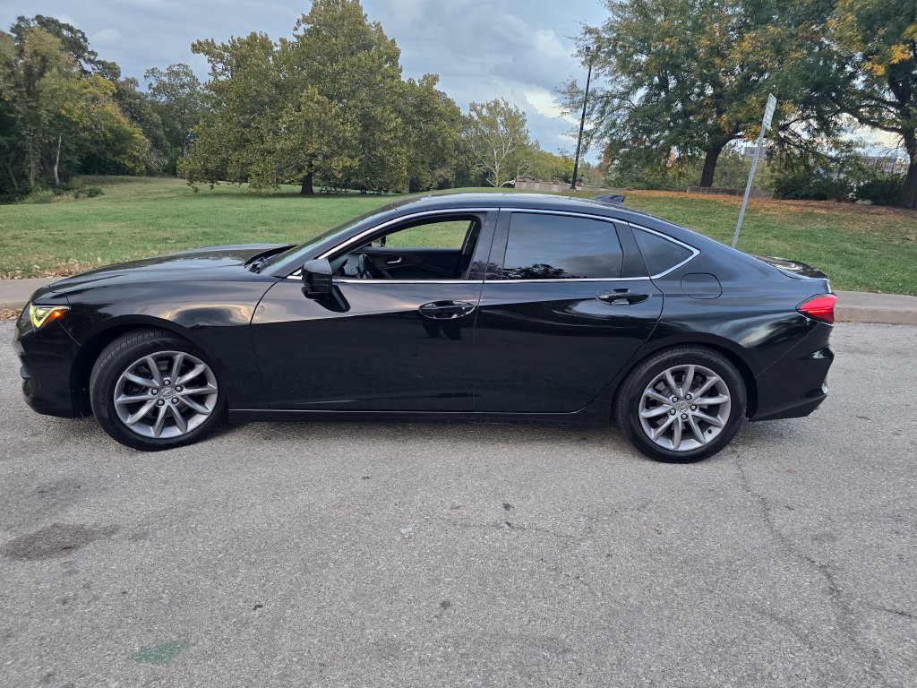 Used 2021 Acura TLX FWD image 4