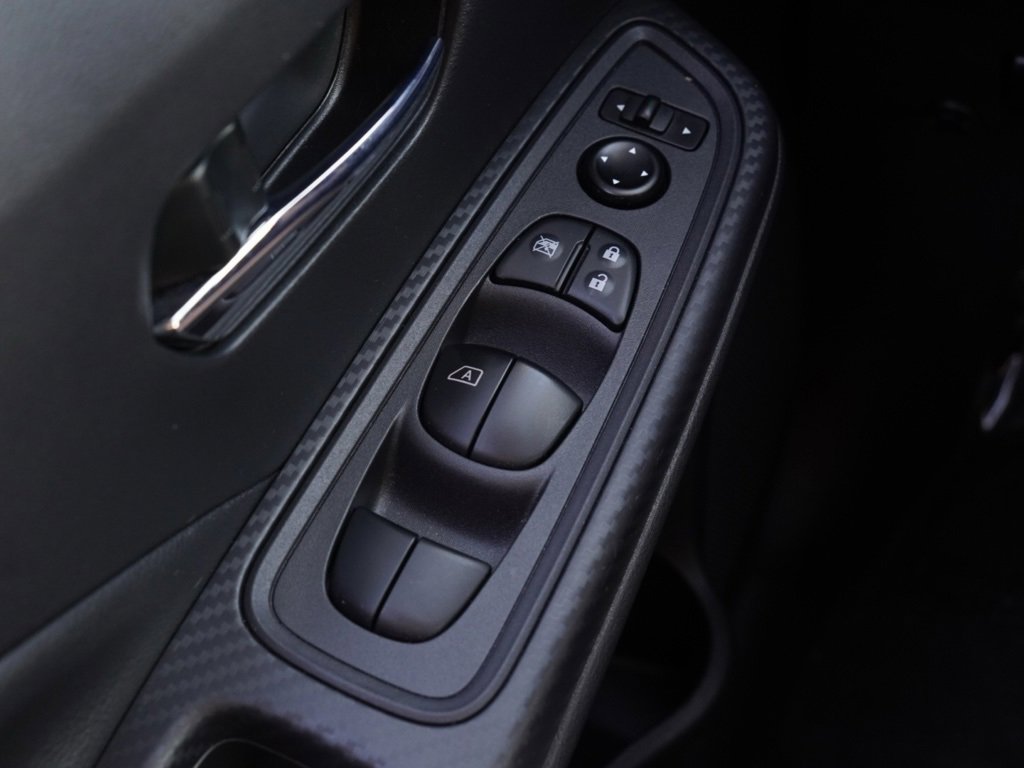 Certified 2024 Nissan Versa SV w/ Trunk Package image 9